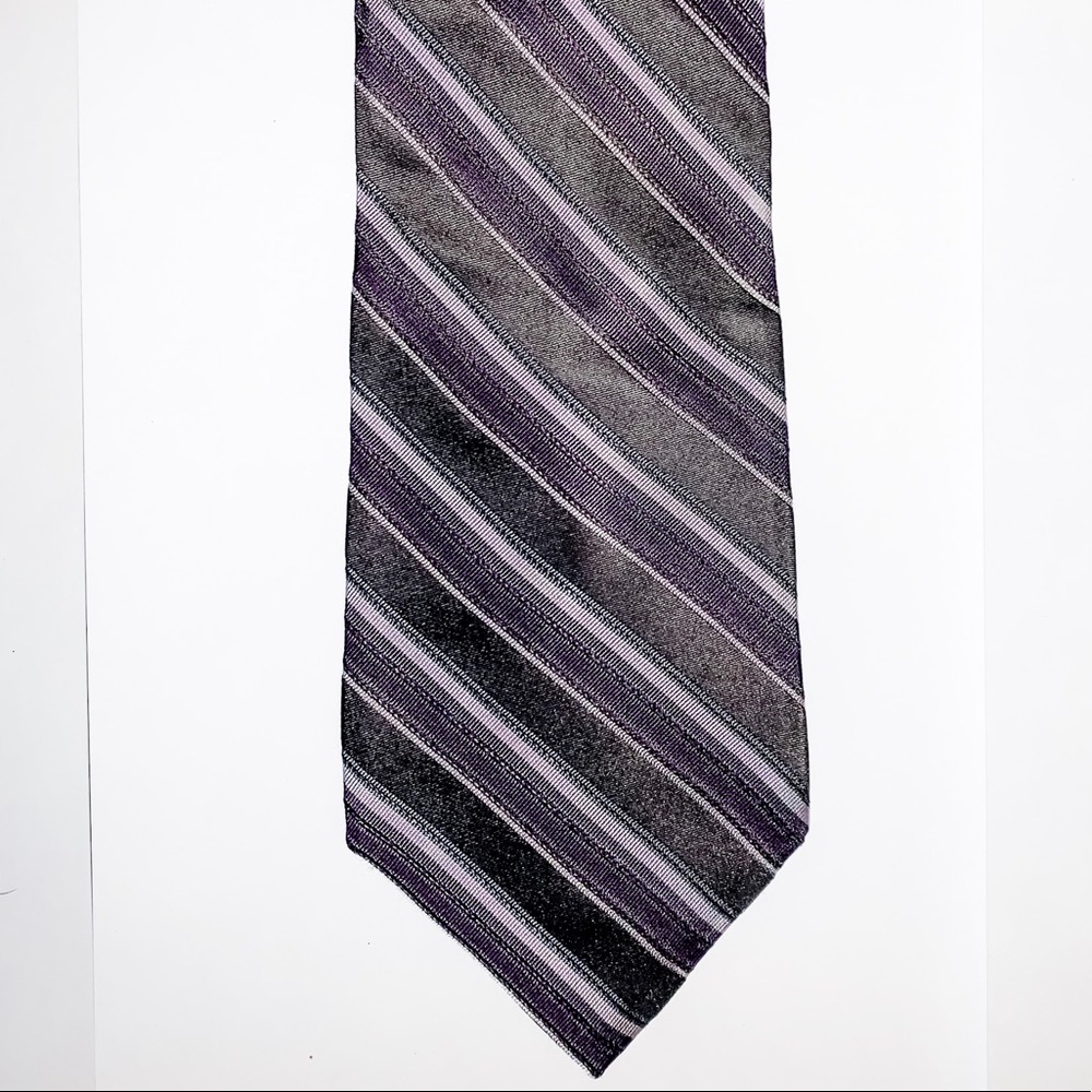 Striped satin tie